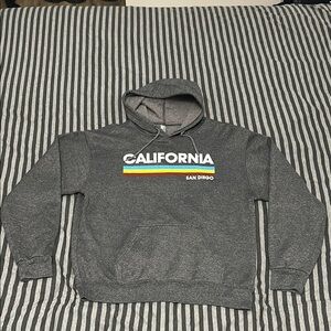 Teemax | Men’s Gray San Diego, California Hoodie Sweater | Size Medium